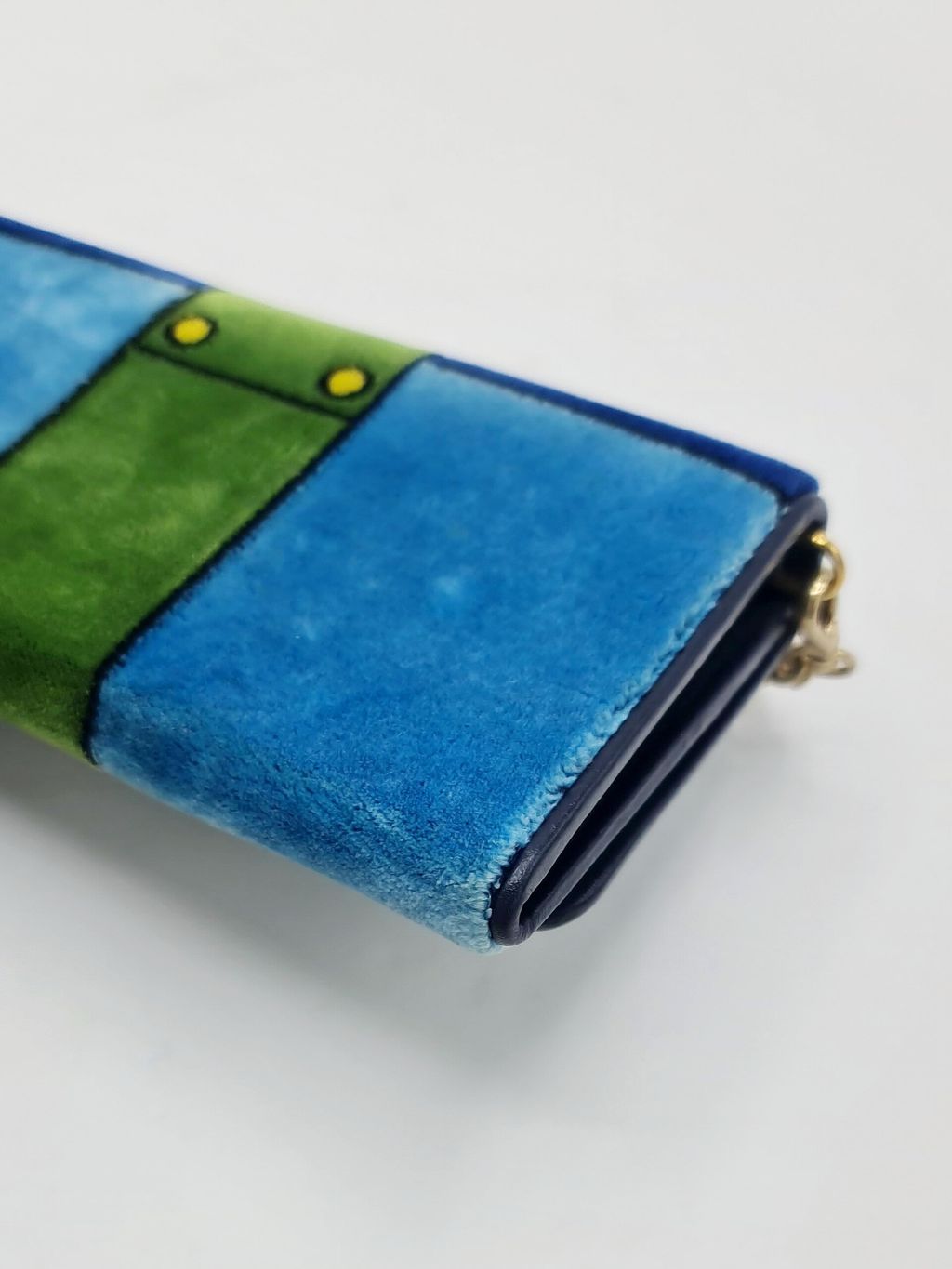 53f48625-e053-4ca8-821b-76a058f01b0e