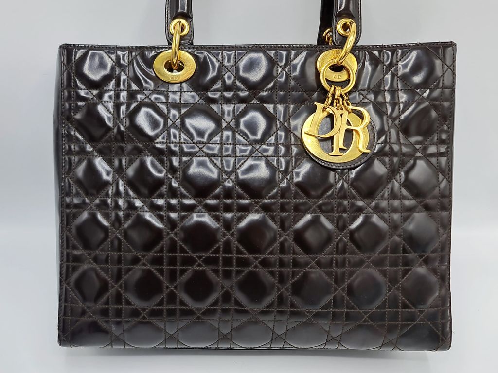 3354dc07-40f5-4302-af19-cbb8a8665f40