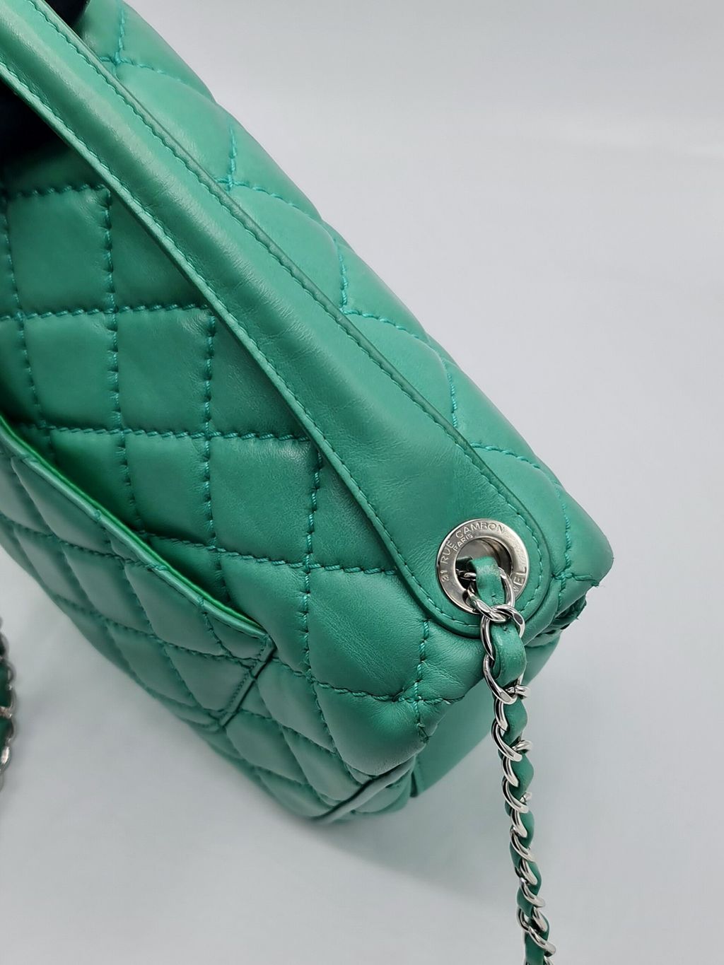 b88fbde1-9cb7-4ddc-9e6b-00828fec9d91