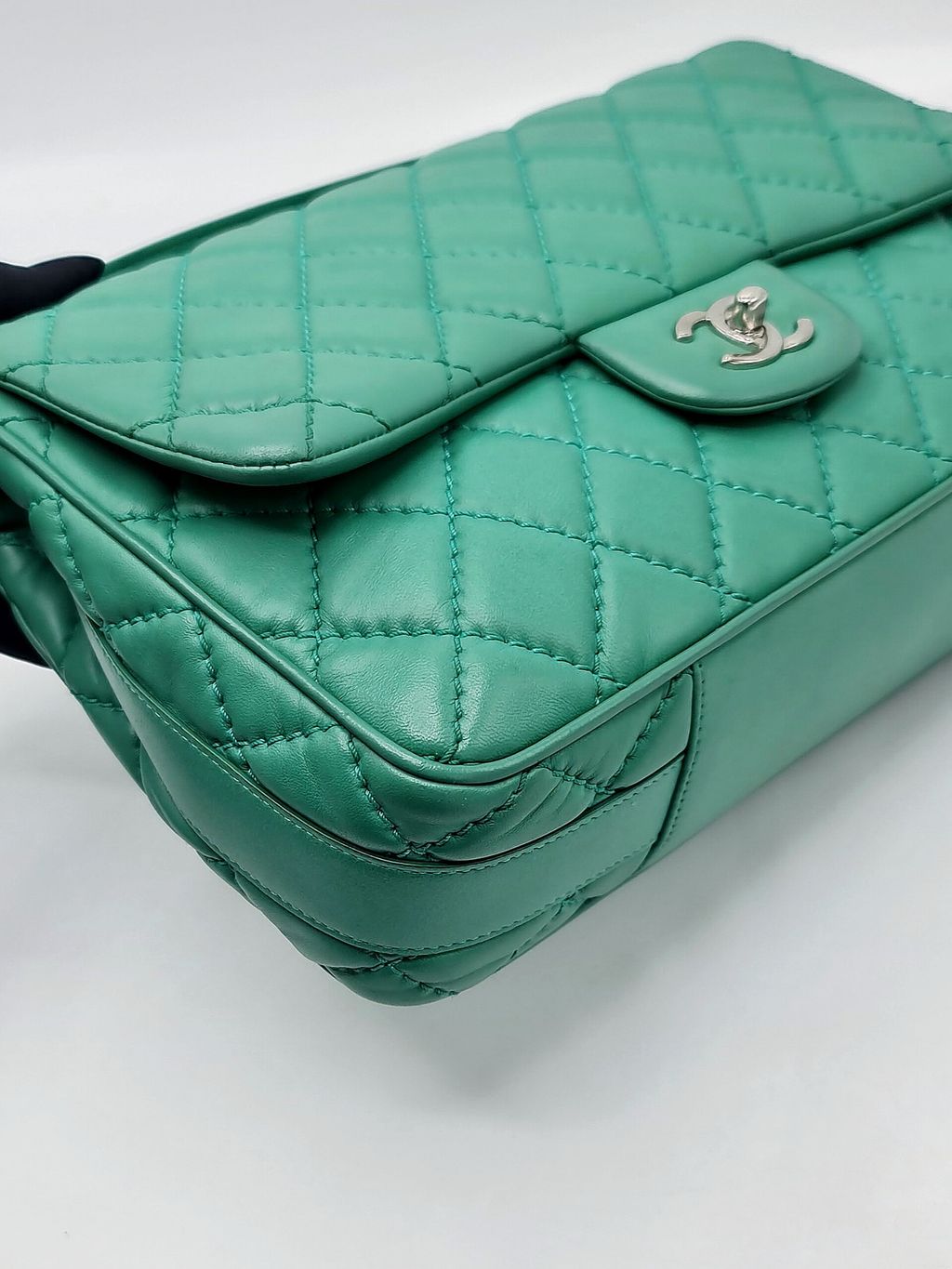 aea25417-89c5-4521-897f-7b8ba4421f40