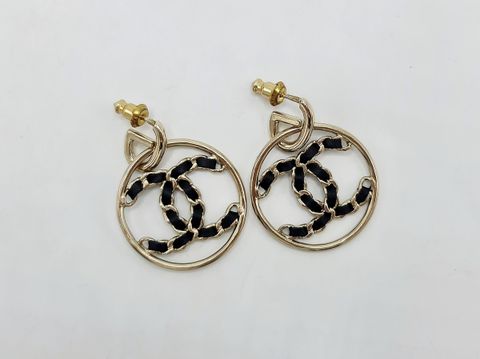 1ca220d8-bd55-44e0-8172-1d9ed17b051f