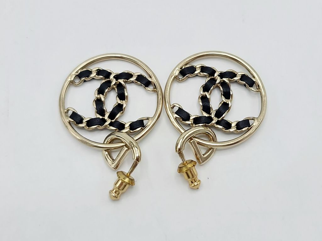 512eb84f-ce24-430f-8e96-de475880bfba