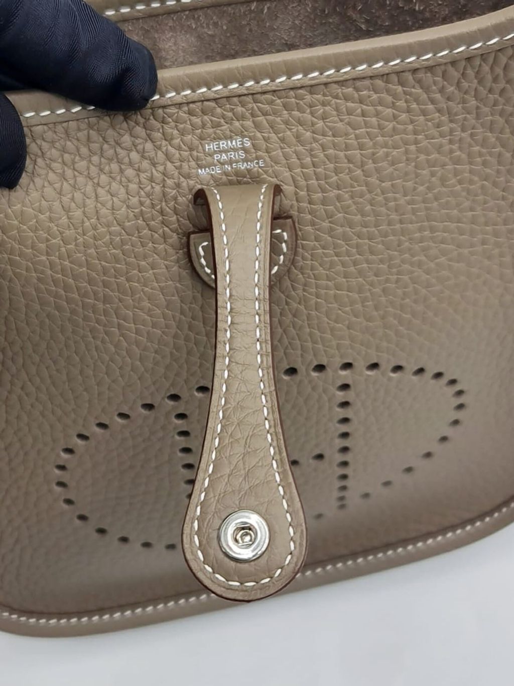 942c330f-ed5f-4b1f-a1af-ad3dc2bc4432