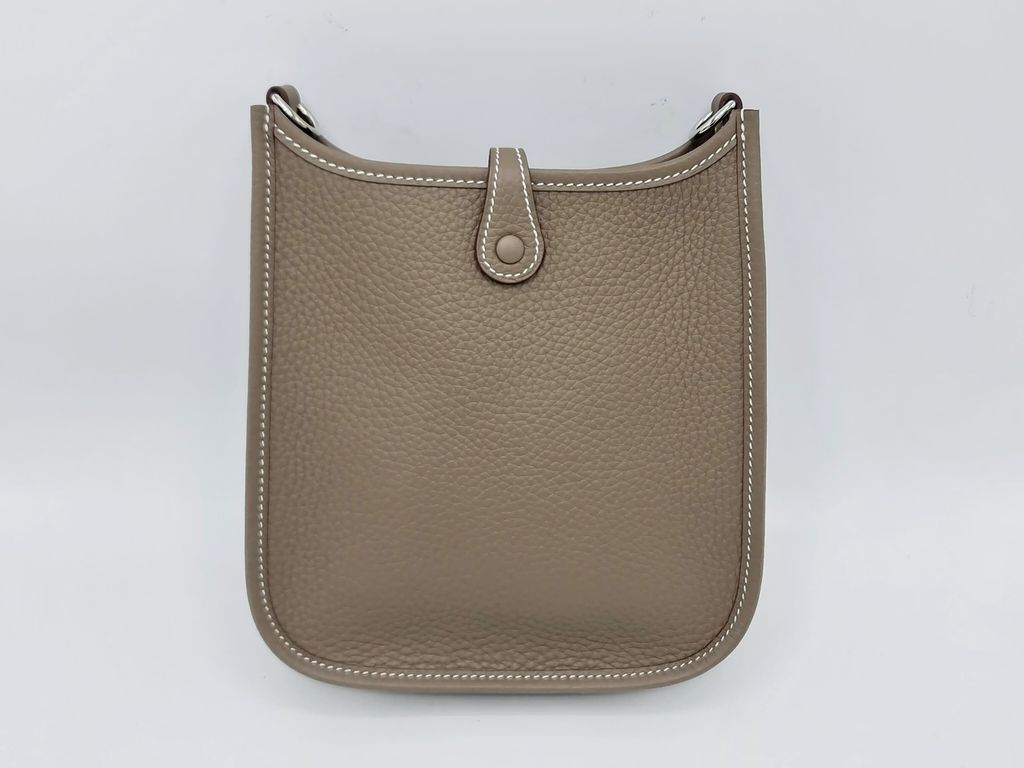 0412b7cd-cf47-417b-abec-13a8dc5c2f2e