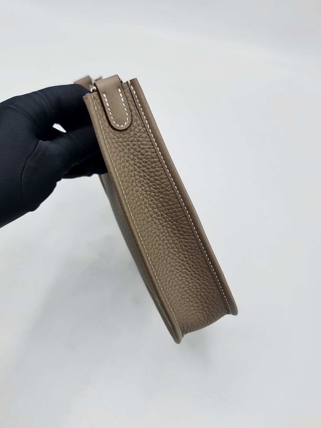 27a1fd92-5ddf-4941-a8d0-412a5e28cf4d