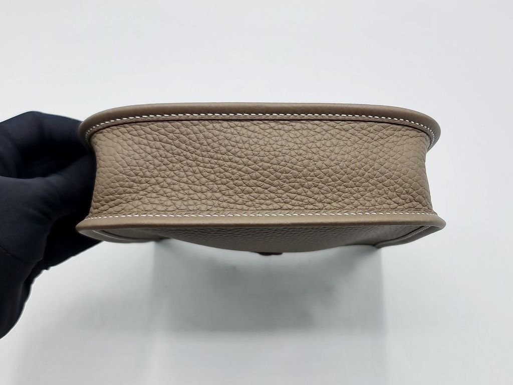 a5fac22f-530f-497e-b180-7075f87a7c78