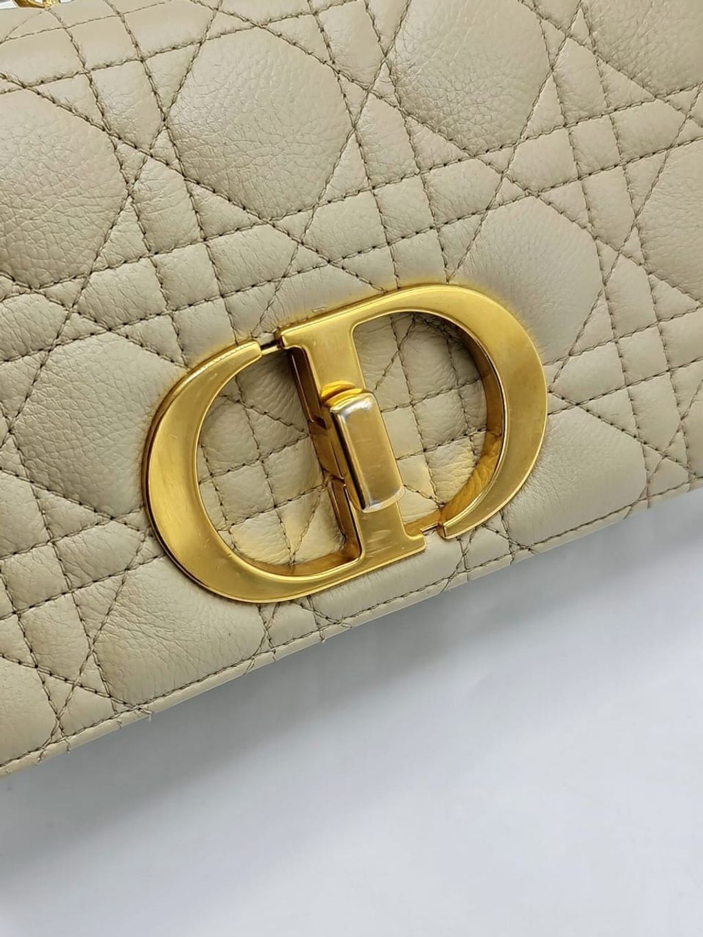 edf01e33-481a-4f14-848a-954d3186a1d2