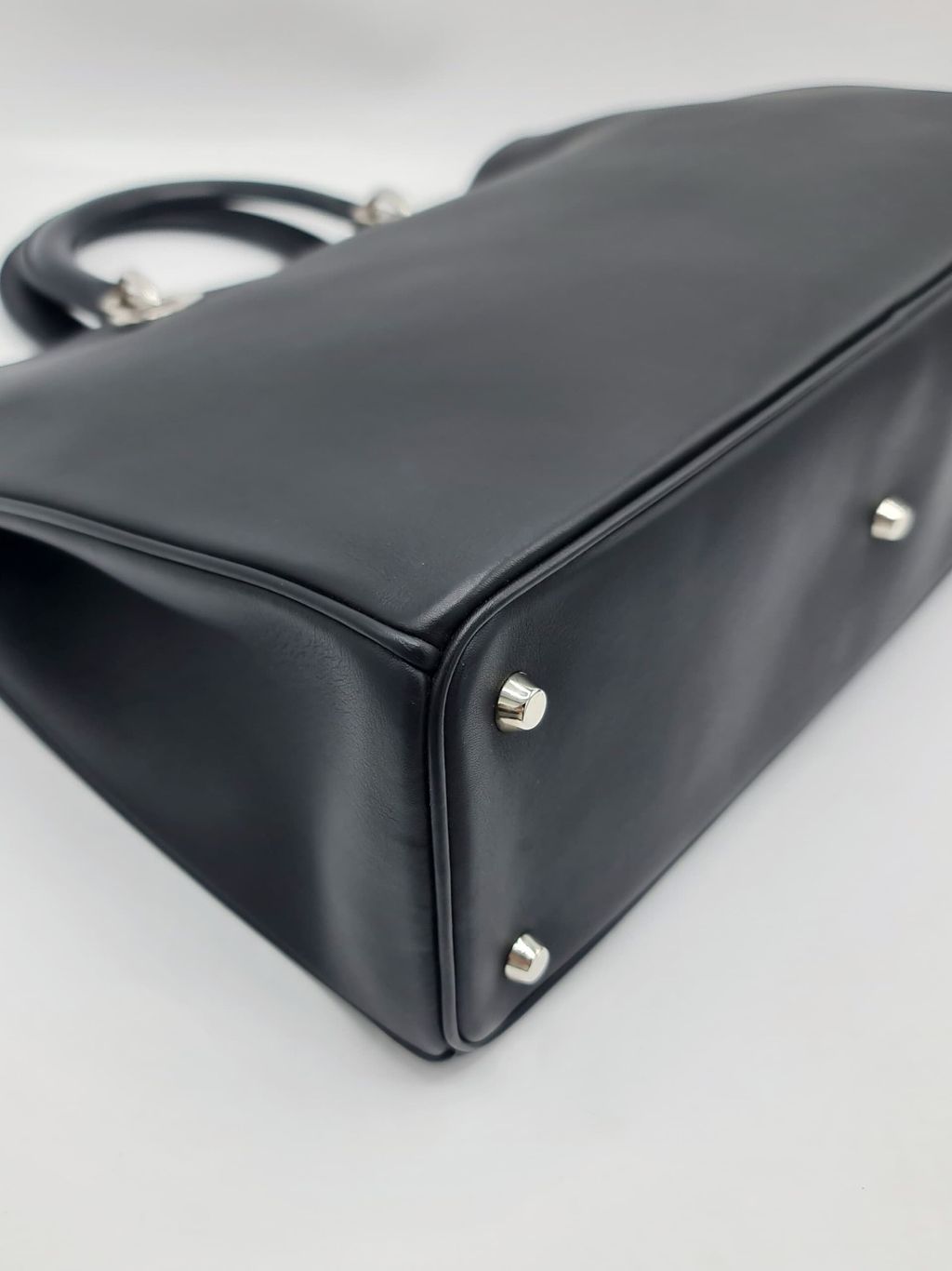 d8e79427-6907-49b2-a0ee-bbd6526c7a13