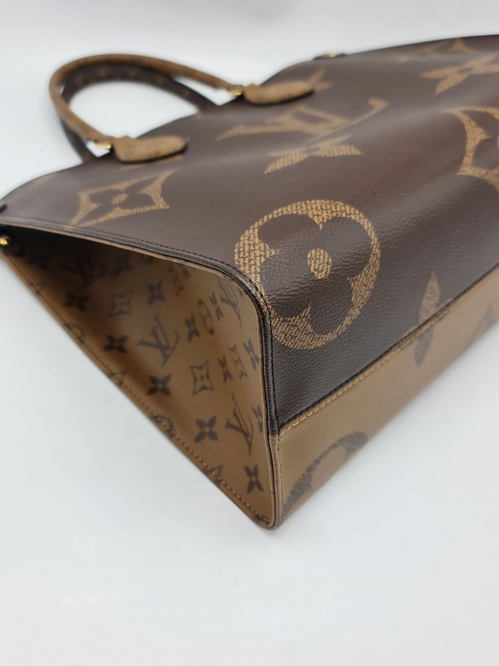 051d00ec-f0cc-4684-b56a-7edea6bfc905