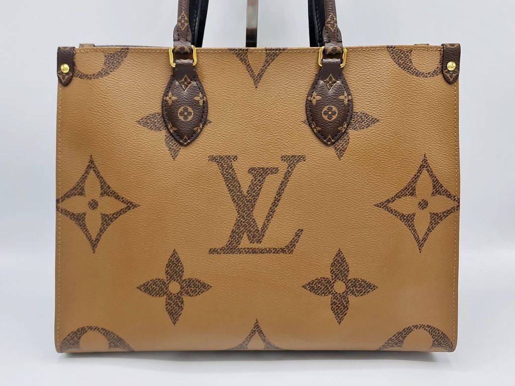 10f9ff79-9890-48ea-a323-2bc38db5ceaf