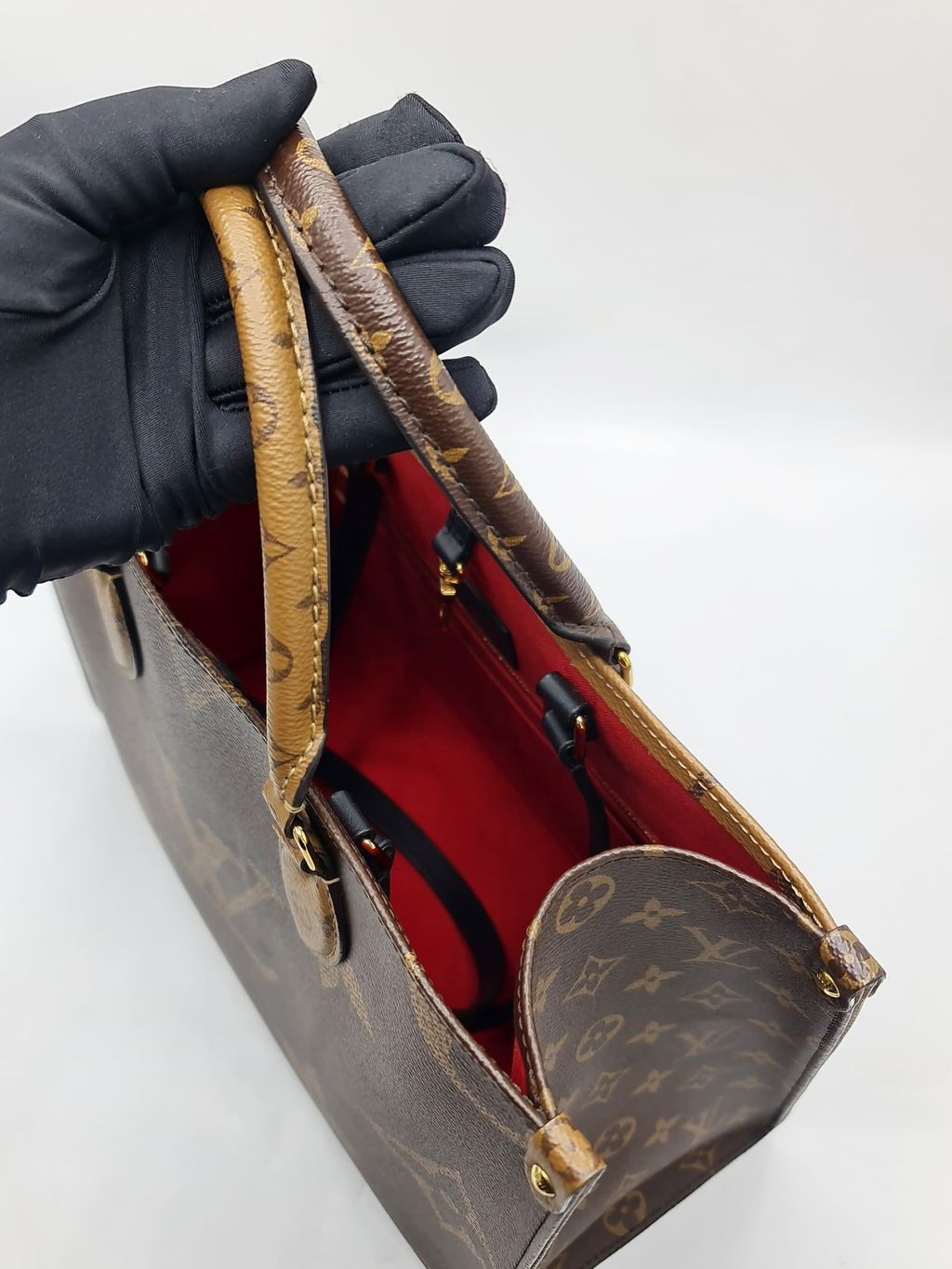 57faad71-4c2d-47d3-bd5a-4198c9f43e96