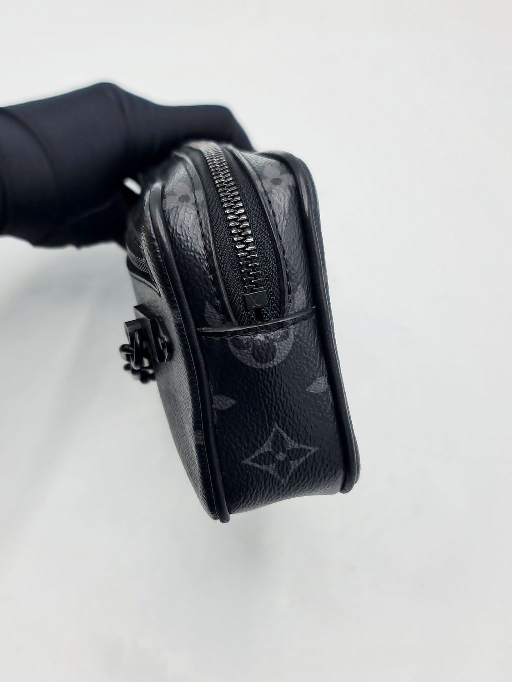 c79d7a8e-4f91-435e-ba6f-77d712d462ff