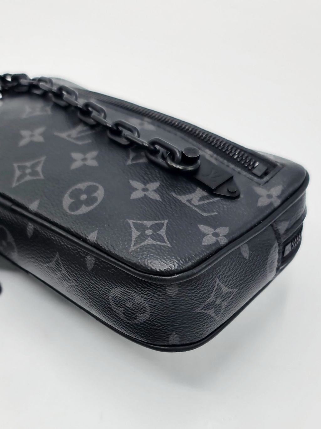 6536eaa3-c938-41a8-b70a-ccd7a0d95edb