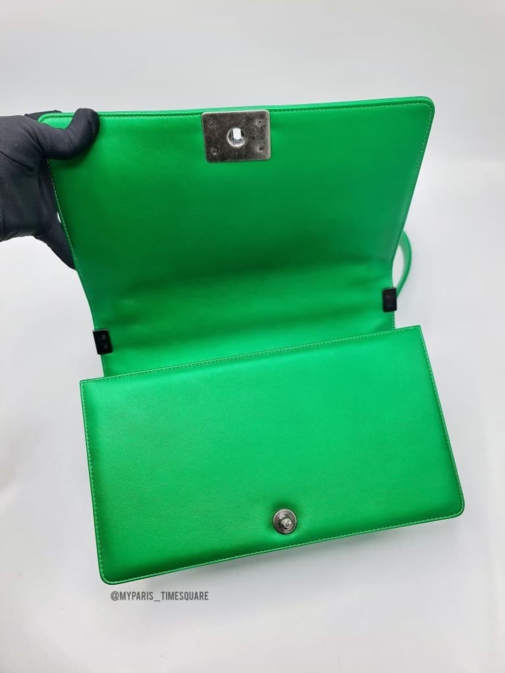 619f8fe7-2aa3-43f1-8d9d-c374aeed9378