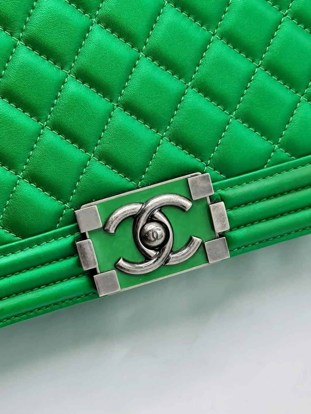 7a58d74c-e6bf-4b44-84f9-dad5bd848a83