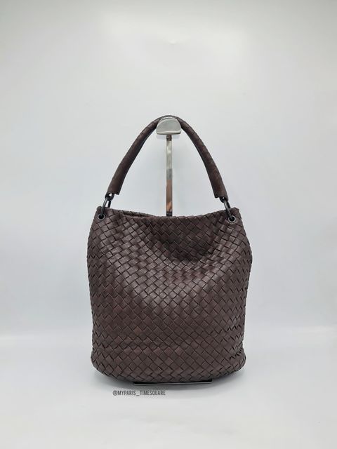 95403505-bfb7-4572-8881-953d4f85b383