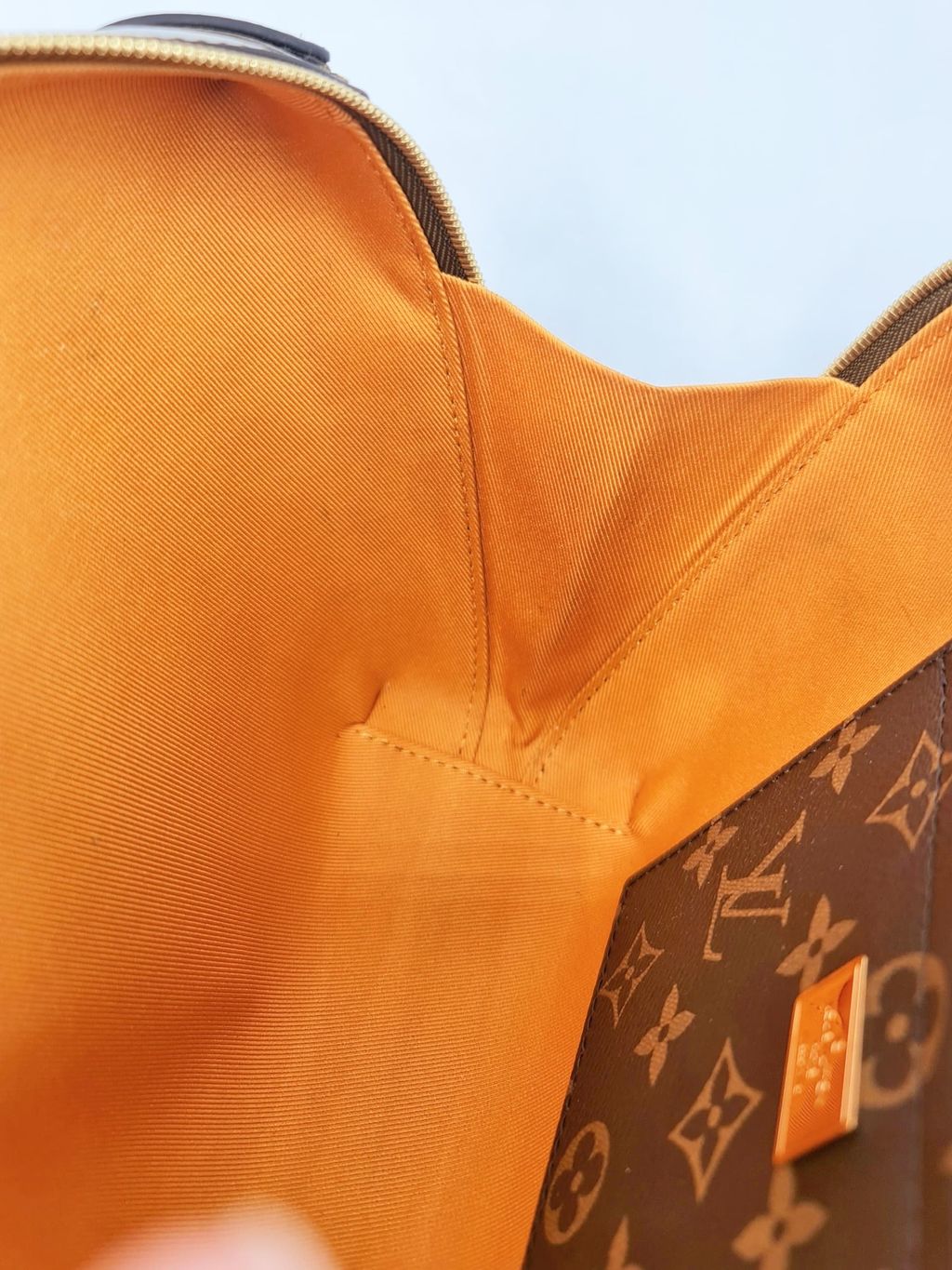 f81664cd-0028-43f2-8625-c6a601315107