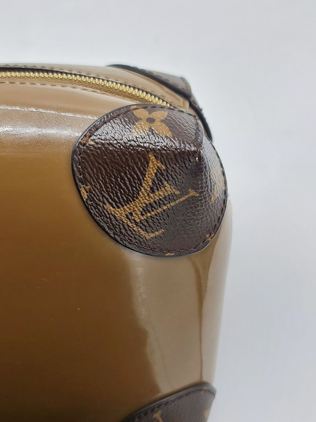 79f25856-8fb6-4c14-8752-aa7d9c7ba75a