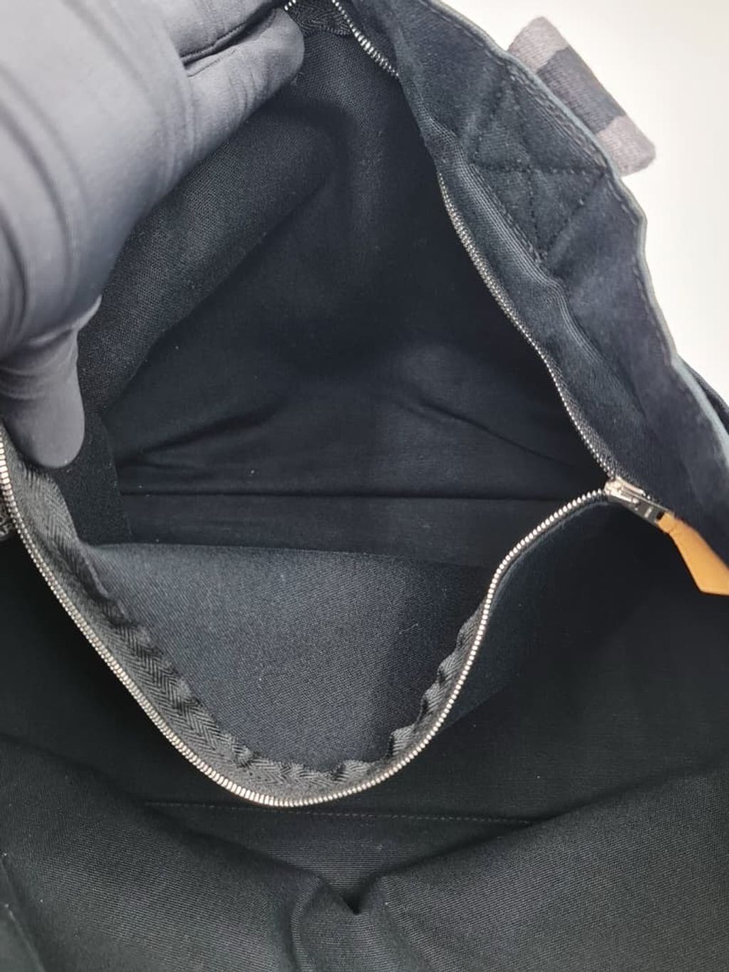 99b640c5-29e0-4fbf-bdc8-bfe66e7d4bf3