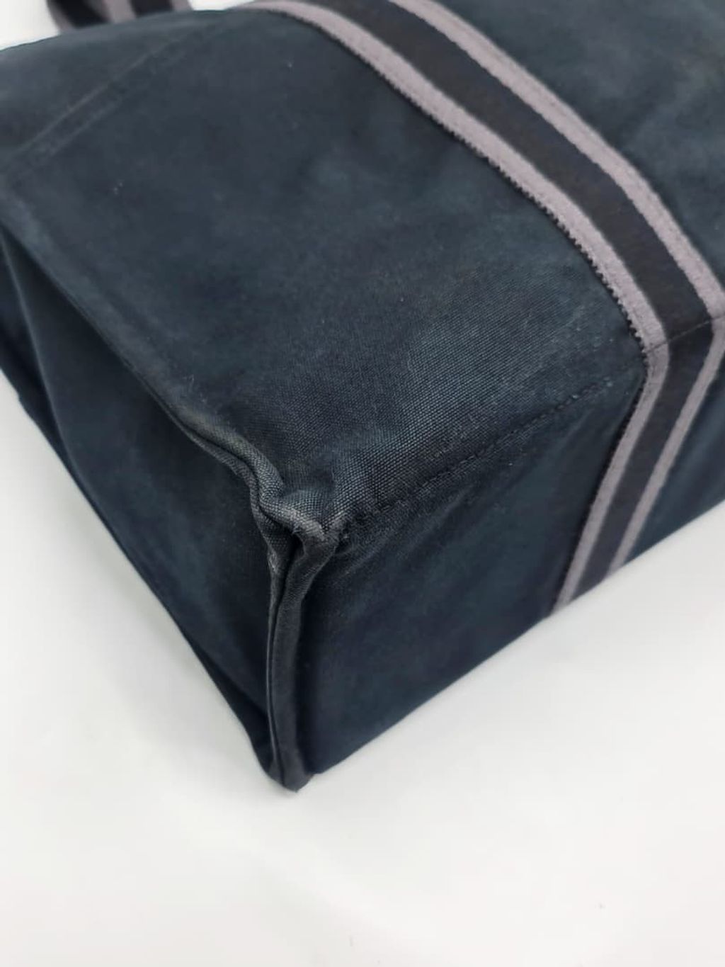 9bc092bf-1285-4e60-b7c8-b919be994817