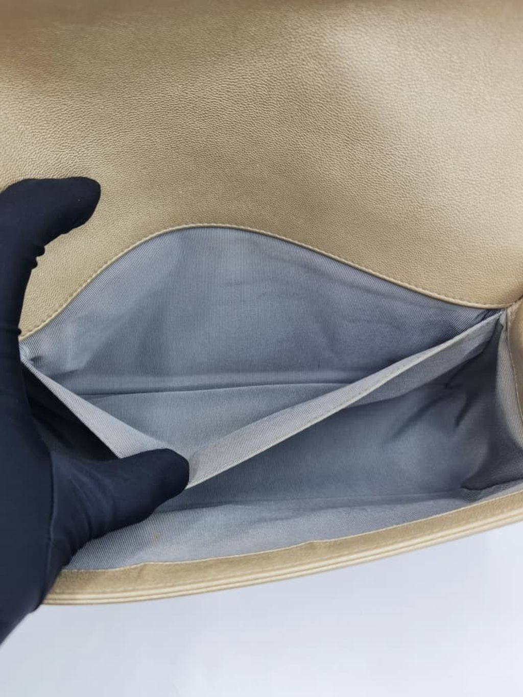 04583e3c-953f-40e0-8993-af721b3e3d1d