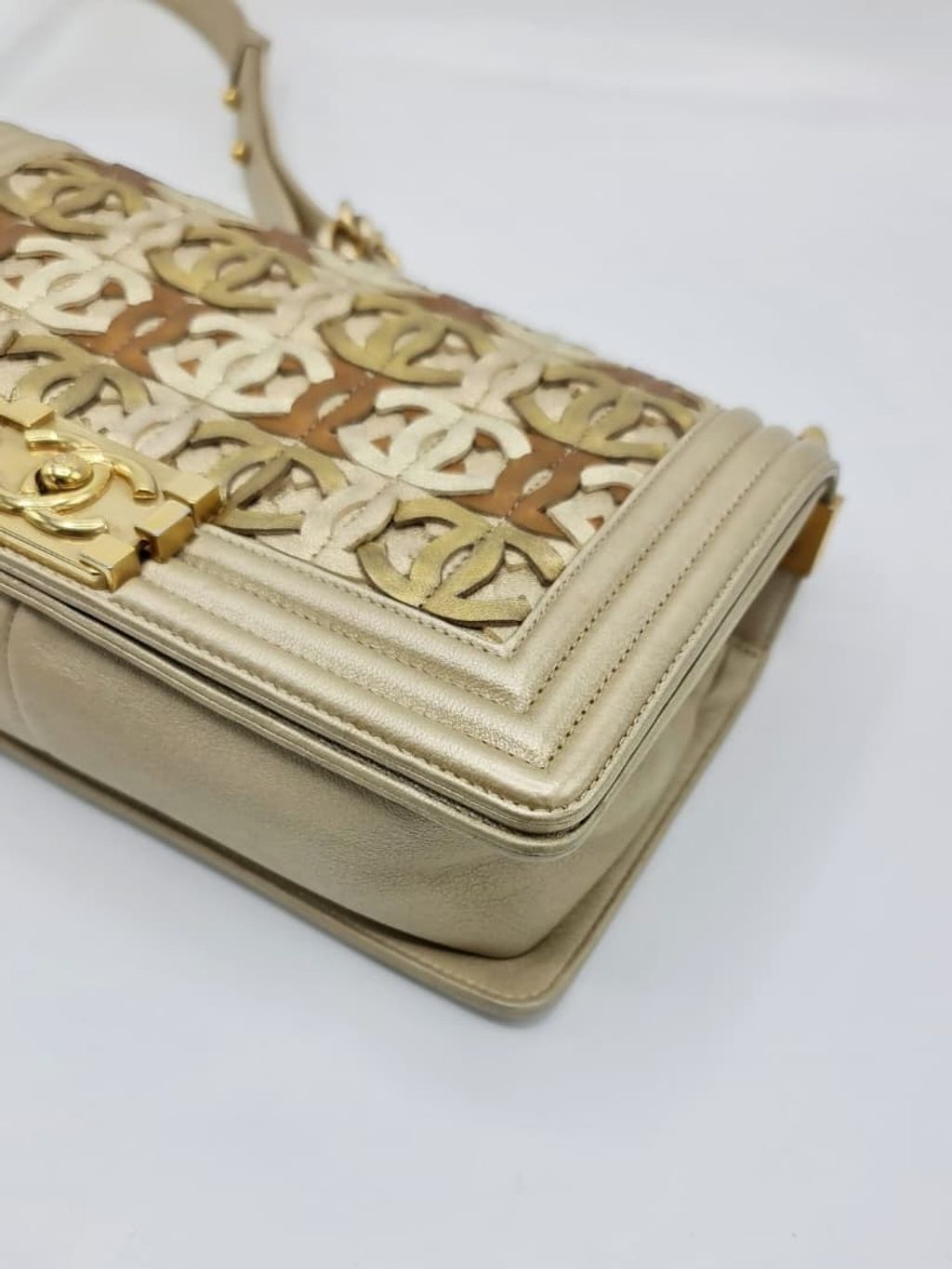 f9ef3ddf-f5a0-4012-a490-7873a1d014b1