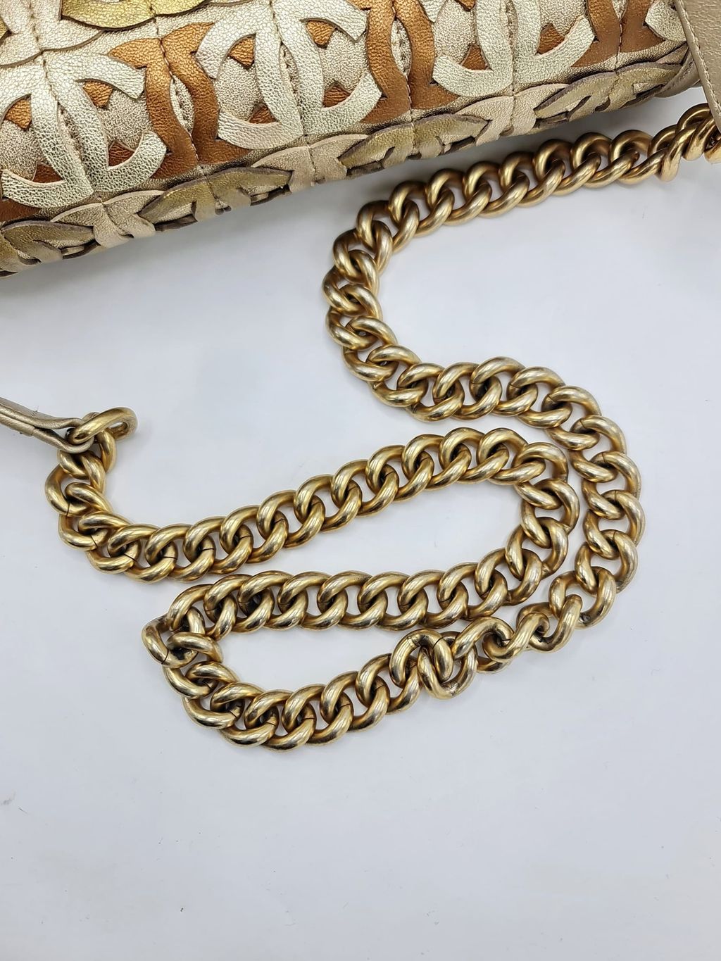 f9367b4f-b589-4376-a2ff-e5d0b2a1d2a5