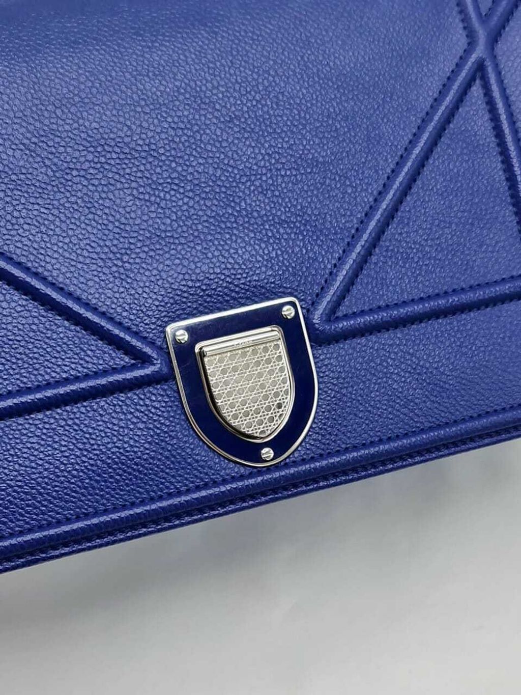 950f7664-4b38-4739-97f4-f248814fd7b9