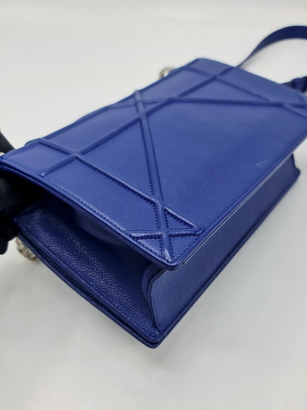 9f88335c-1043-4ba1-8d48-2ef83828ada2