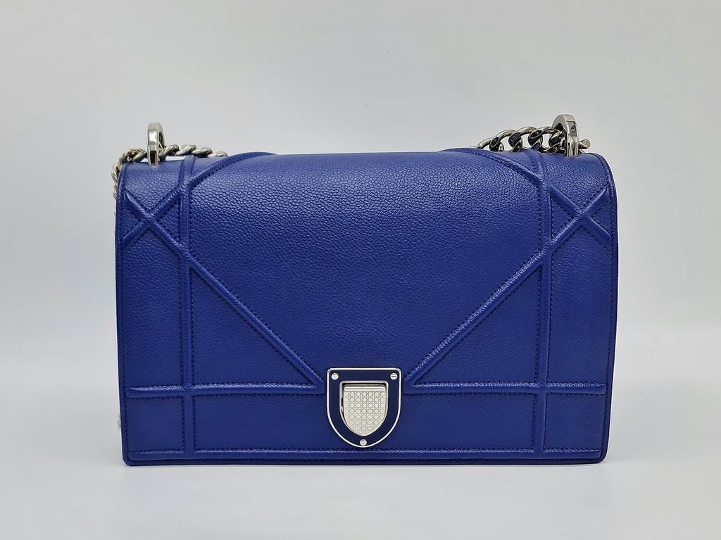 dc6cfa5b-59e8-4178-8def-c67fb093105a