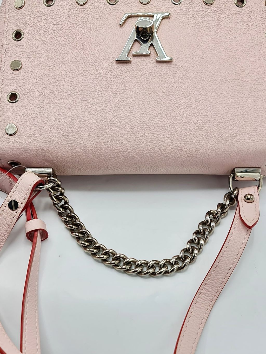 62443139-30e7-49b9-8fb8-4ca8cee1cb7b