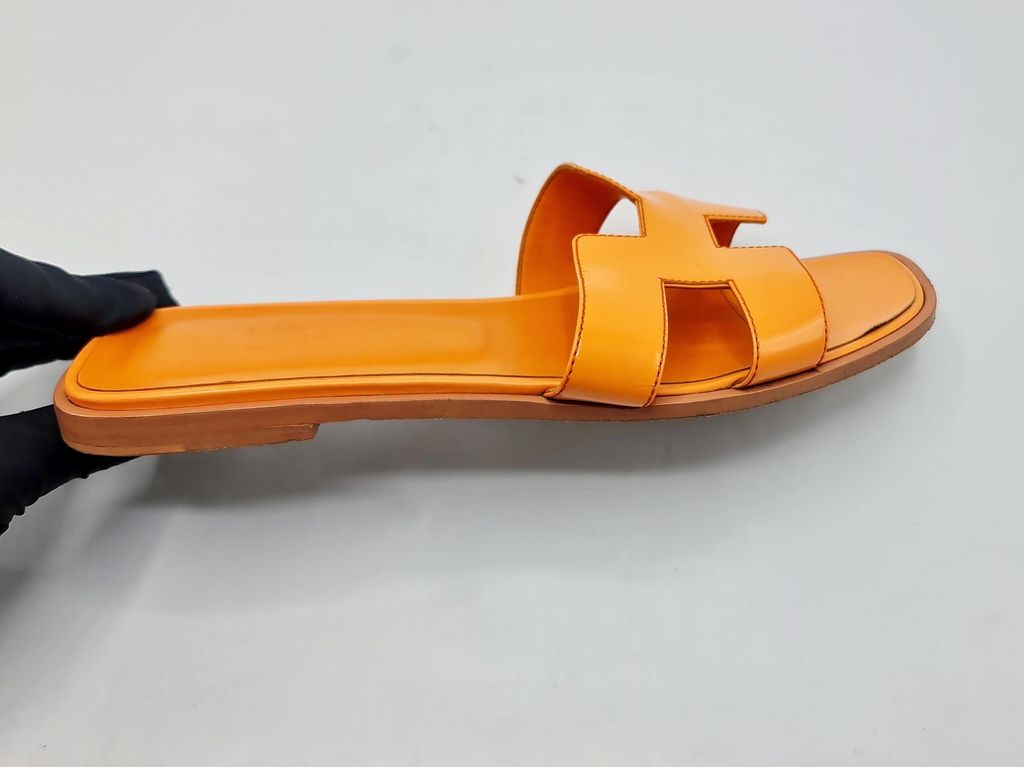 01b250d9-16b8-424f-baa5-a2f56ad1a392