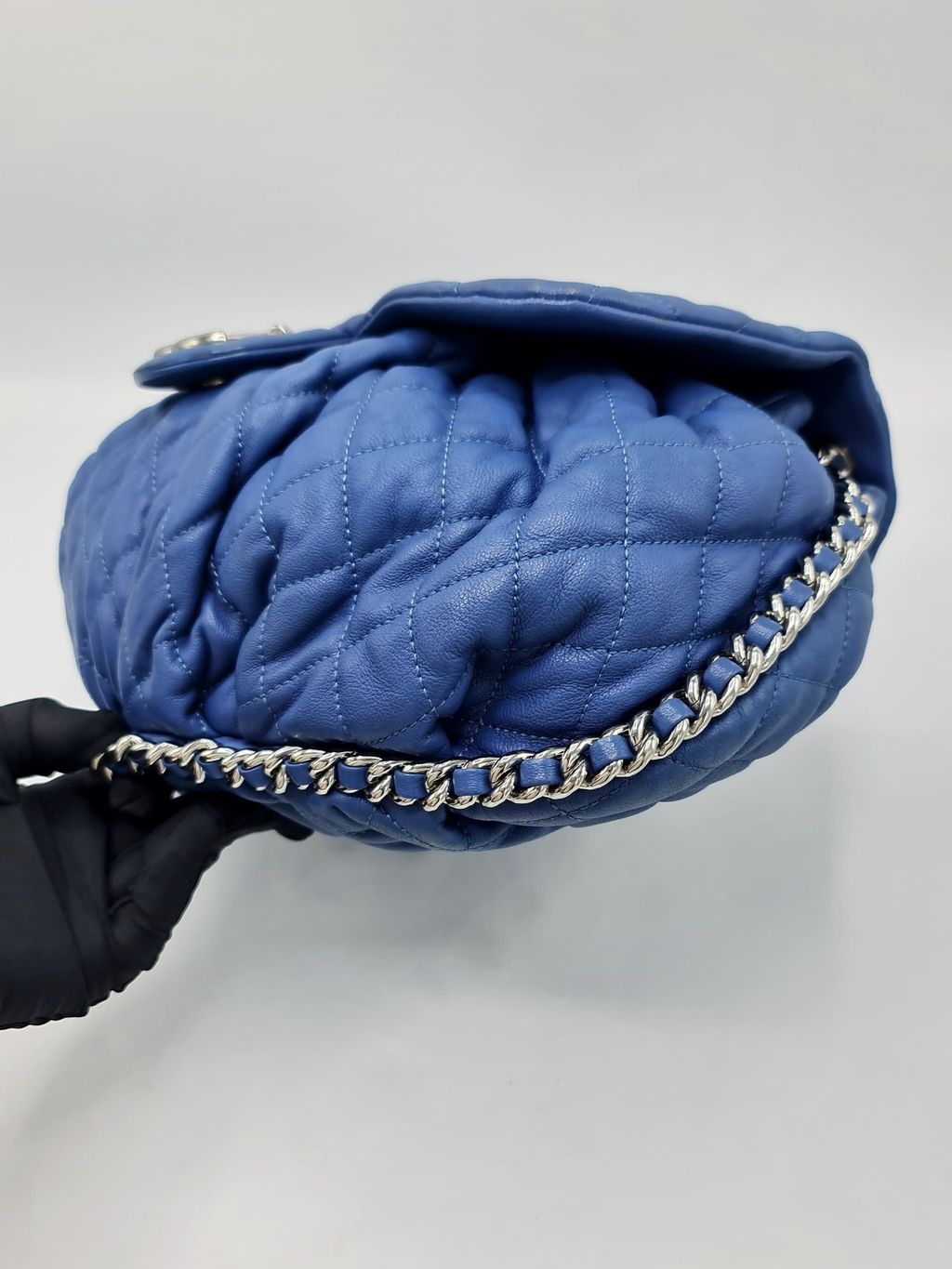 ee73f77c-cc61-4914-9d83-cddd57b58715