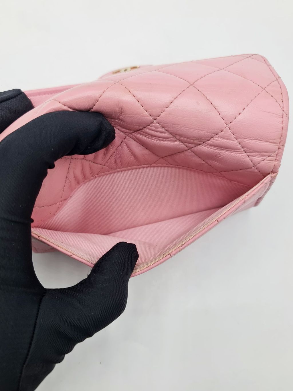 cb751980-33c3-47dd-9e82-16137a1c309b