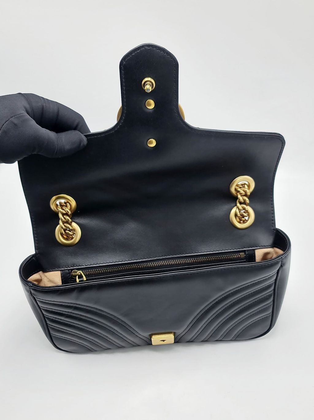 621dfa41-4702-4b5d-89d5-3af4742369a1