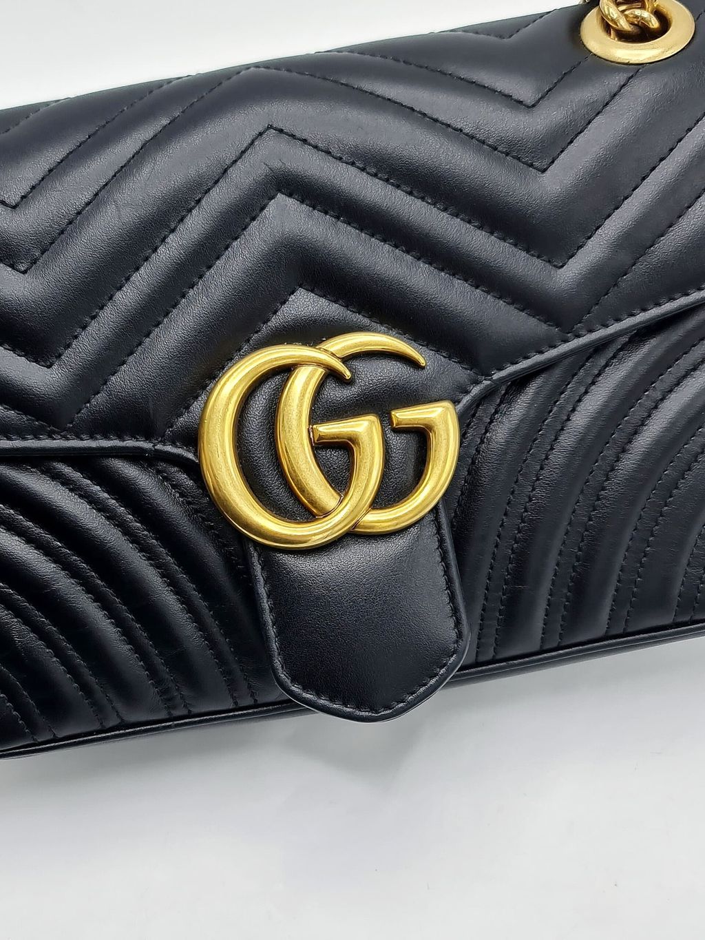 42f02a74-b280-43ee-8c1d-40192808857f