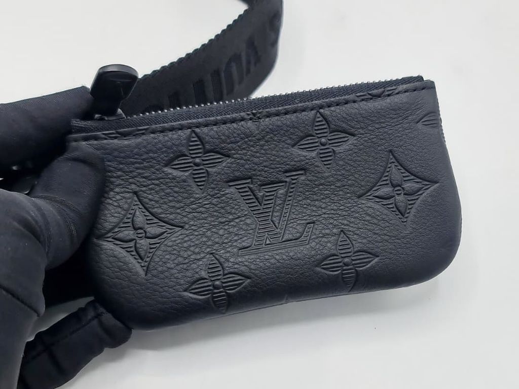 e484bd5f-7e34-47af-9387-4e3a3fe6618a