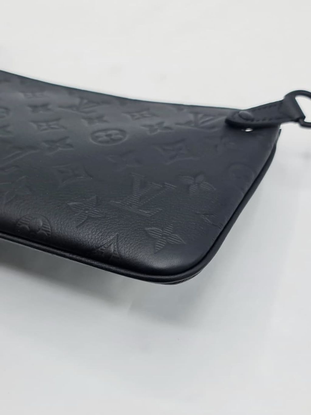 c20e8bf3-2815-41f8-ae22-201874692f05