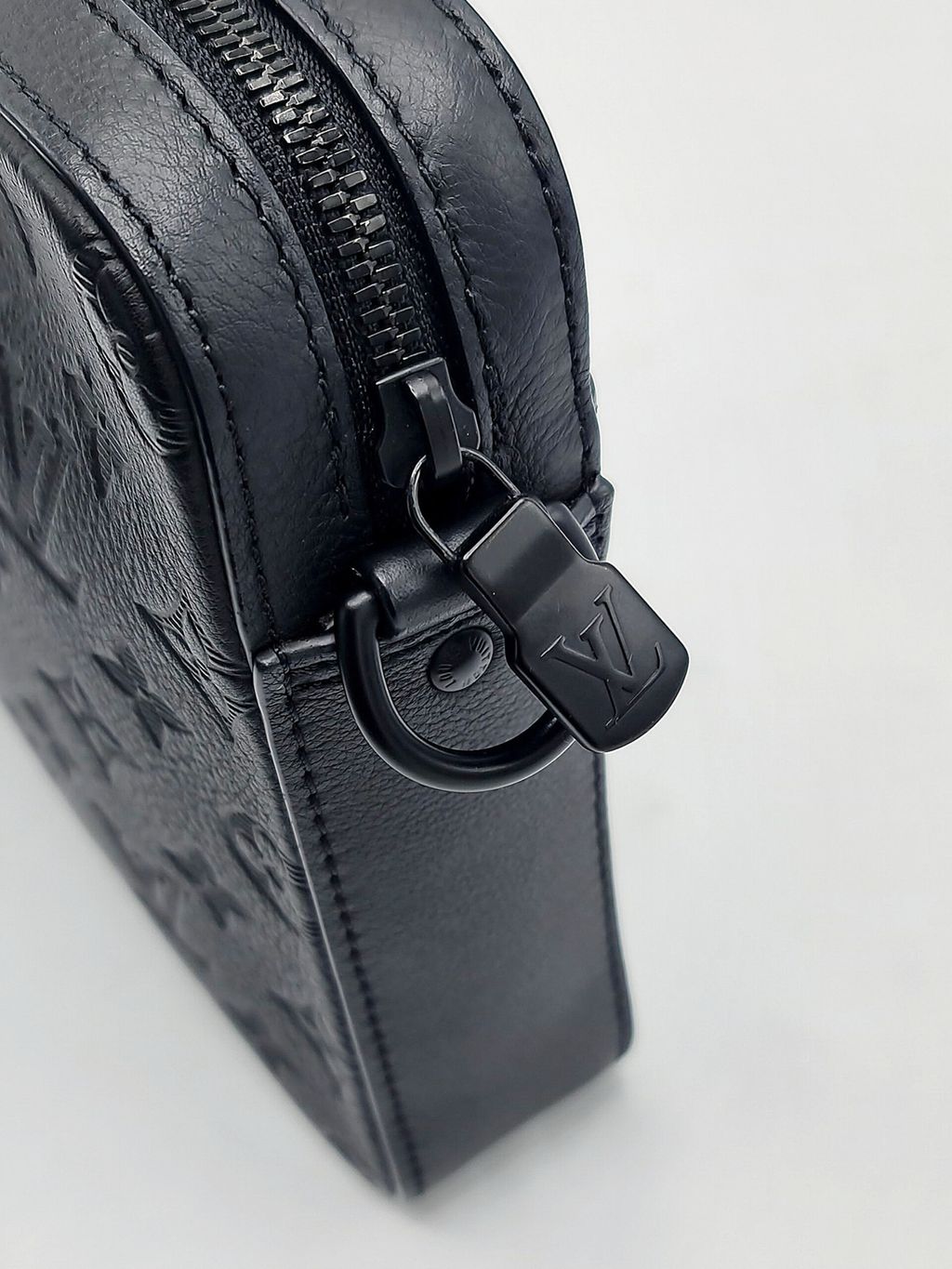 efbde4ad-4506-4714-95f6-6c43ab78c975