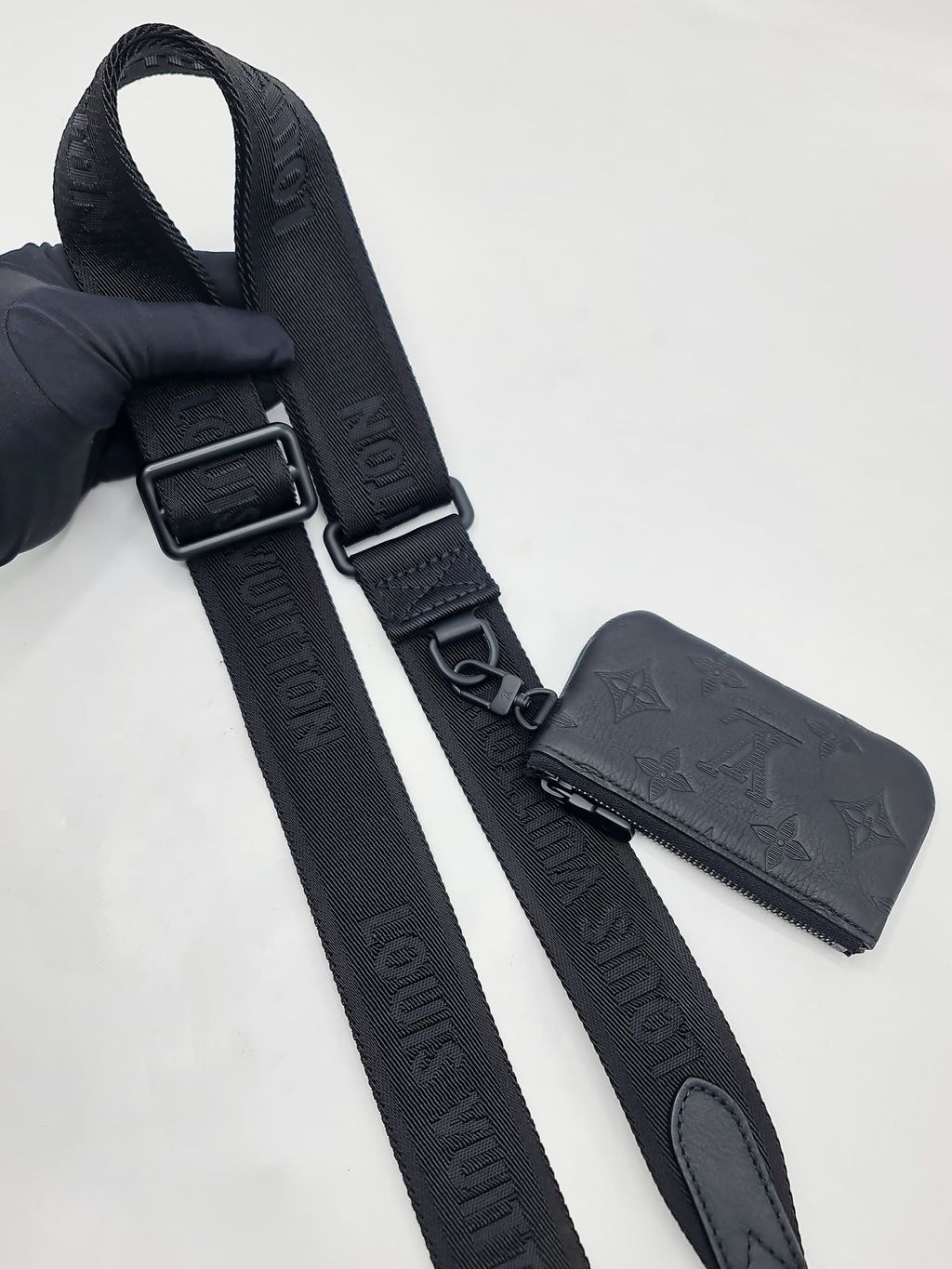 07677c45-b1d2-4e7f-a210-e32972d77499