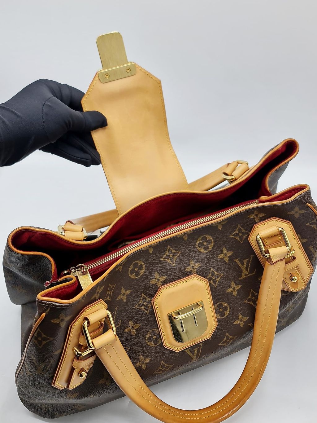 c9791486-6e52-4f2b-837a-ed0b5428844c