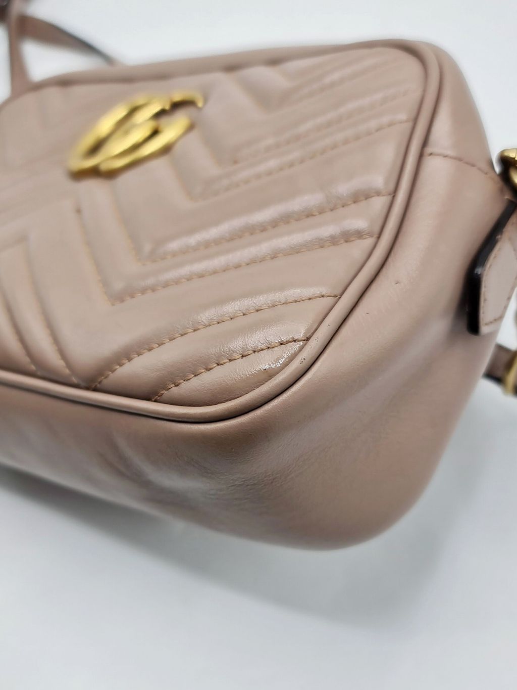 99ff3a8a-1627-4e12-b5a1-8181bb67ba0f