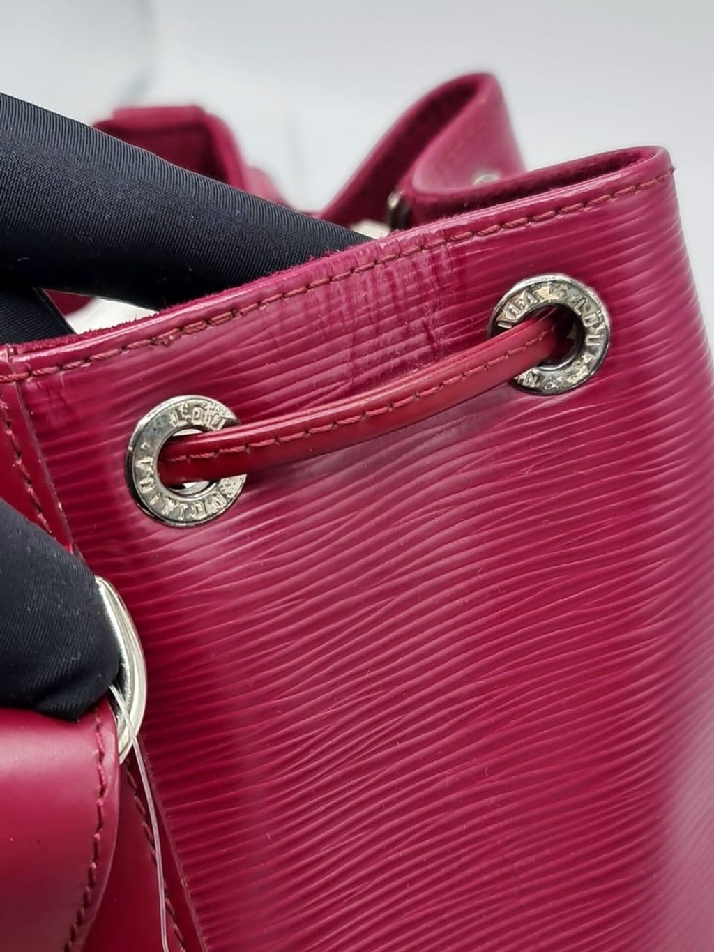 921c4fb8-4f6f-4499-b455-6353585179ba