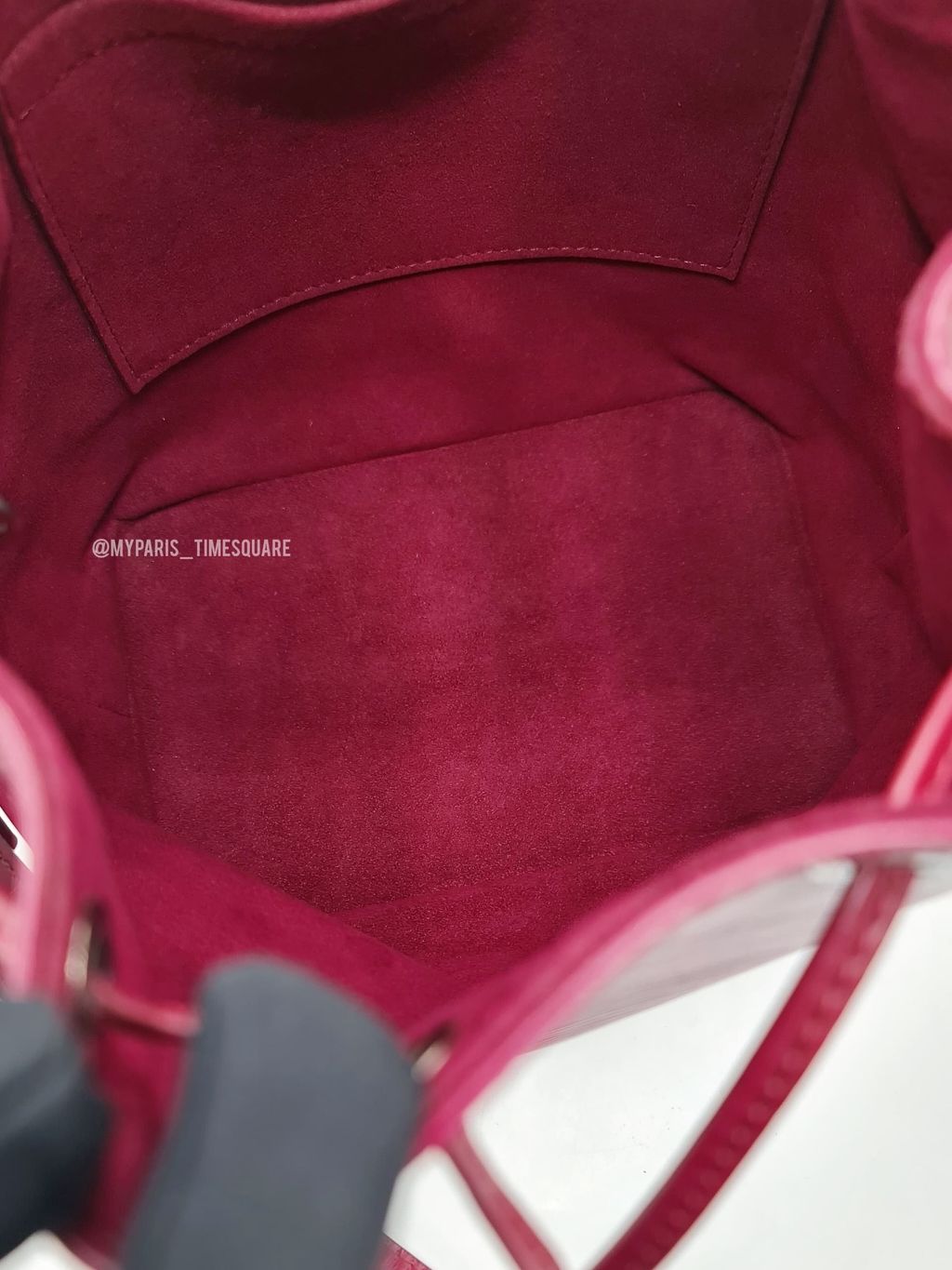 c8c21660-37c2-4418-9468-0aa752e67df6