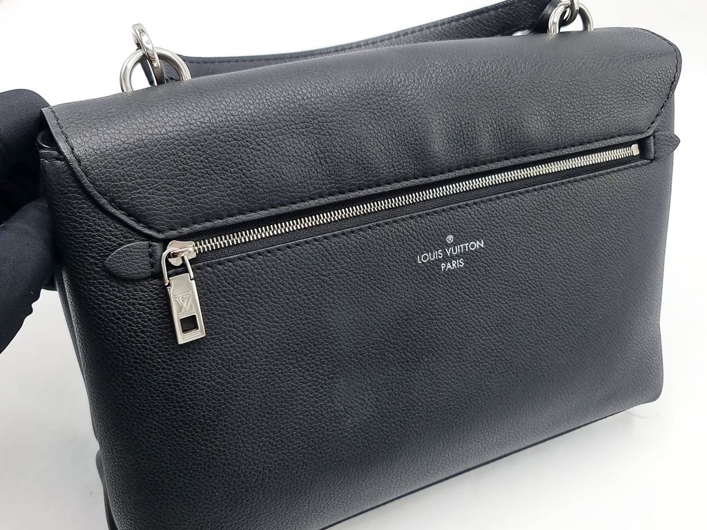 c032b360-d356-4038-b6cb-c4aa82617cbf