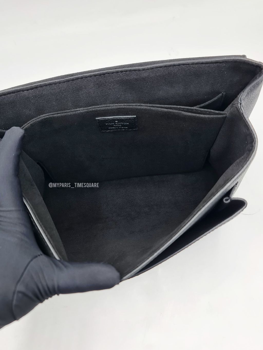 f04b4632-79fd-410d-bdf1-4565fb547cf9