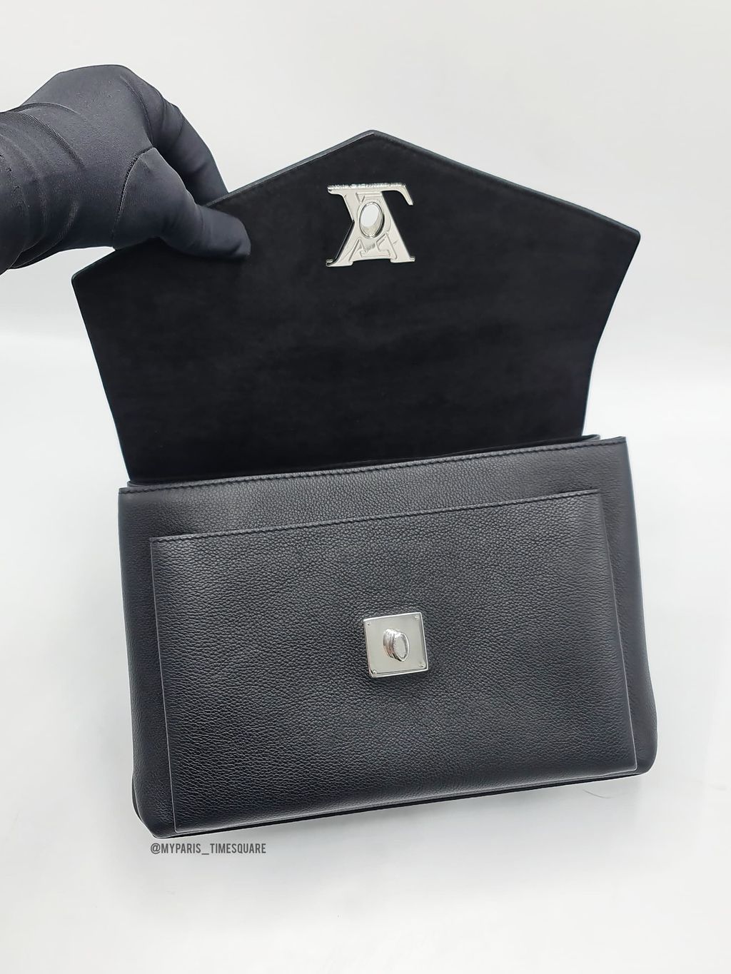 b6be5252-8136-44e6-9d50-58d1dce1c2e7