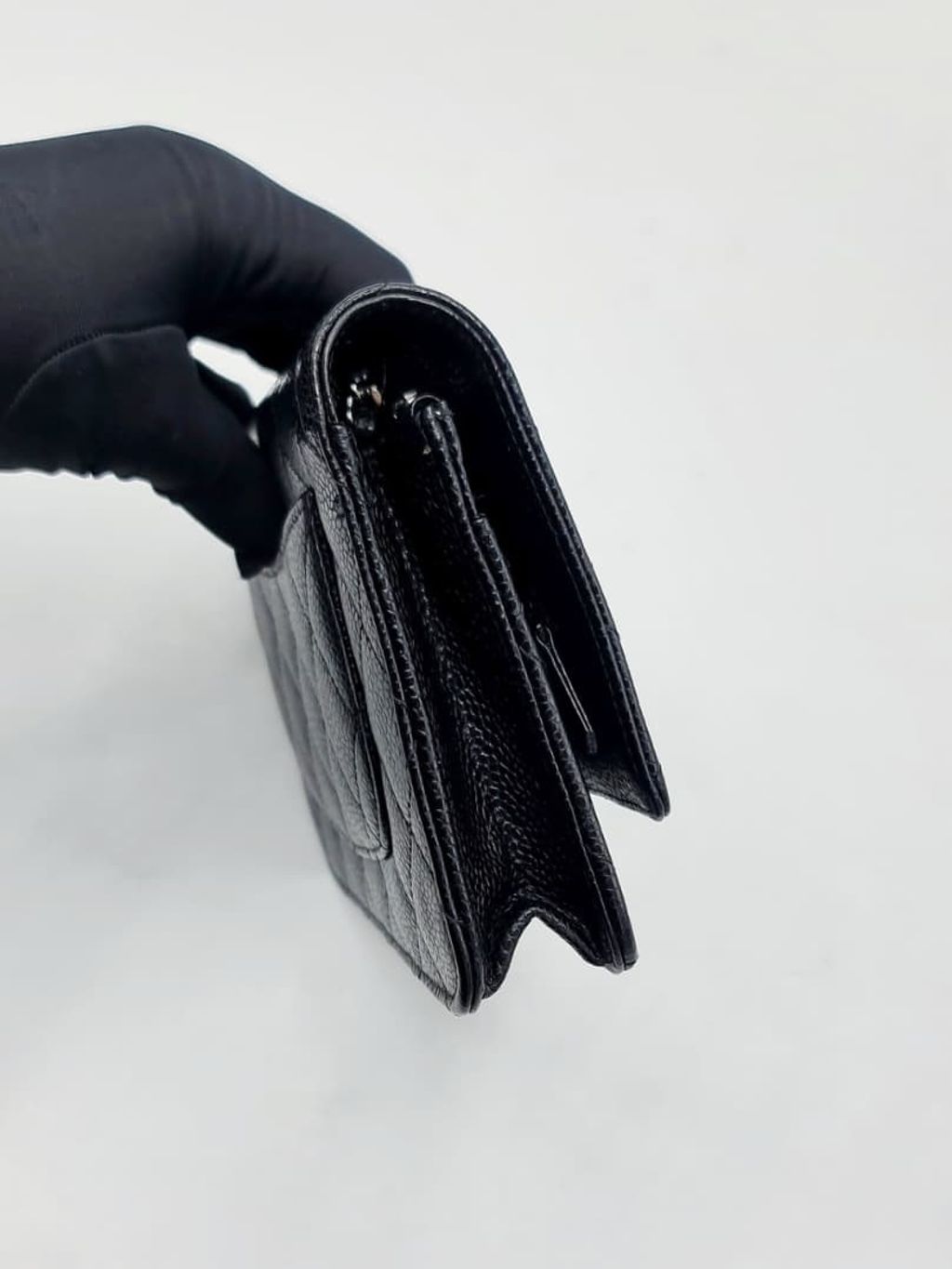 dc5e8880-7db2-4d72-9bd5-e675e145f64c