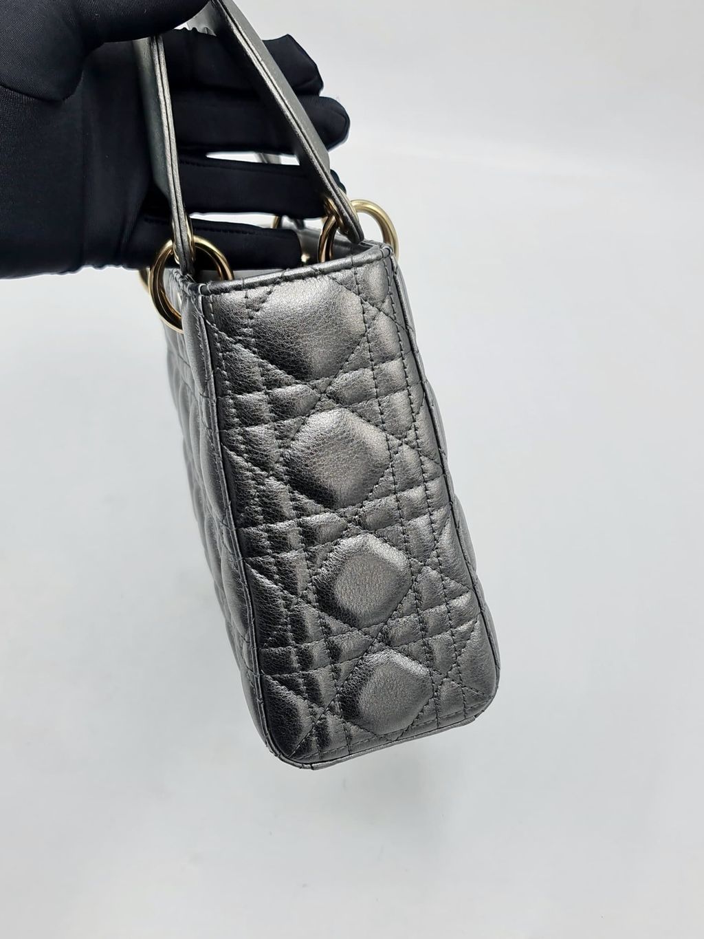 8a00def6-b317-4699-a6ab-c3f21a727862