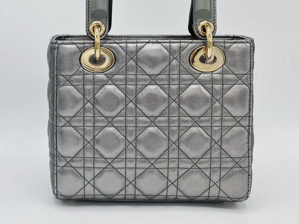 ae7e2767-f0e3-4377-a399-08589cb3881f